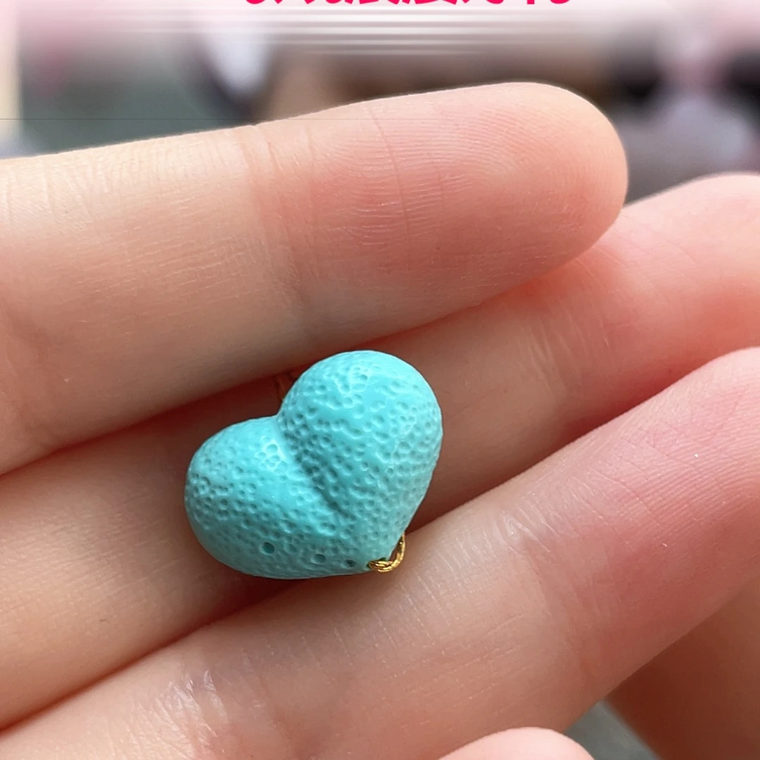 未镶嵌绿松石颈饰