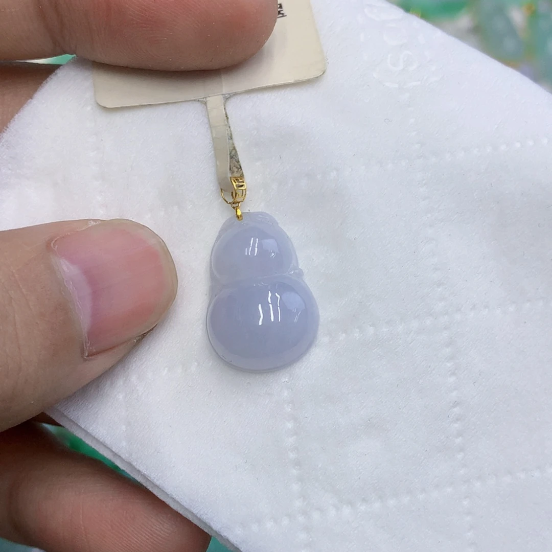 翡翠18K金镶嵌颈饰翡翠