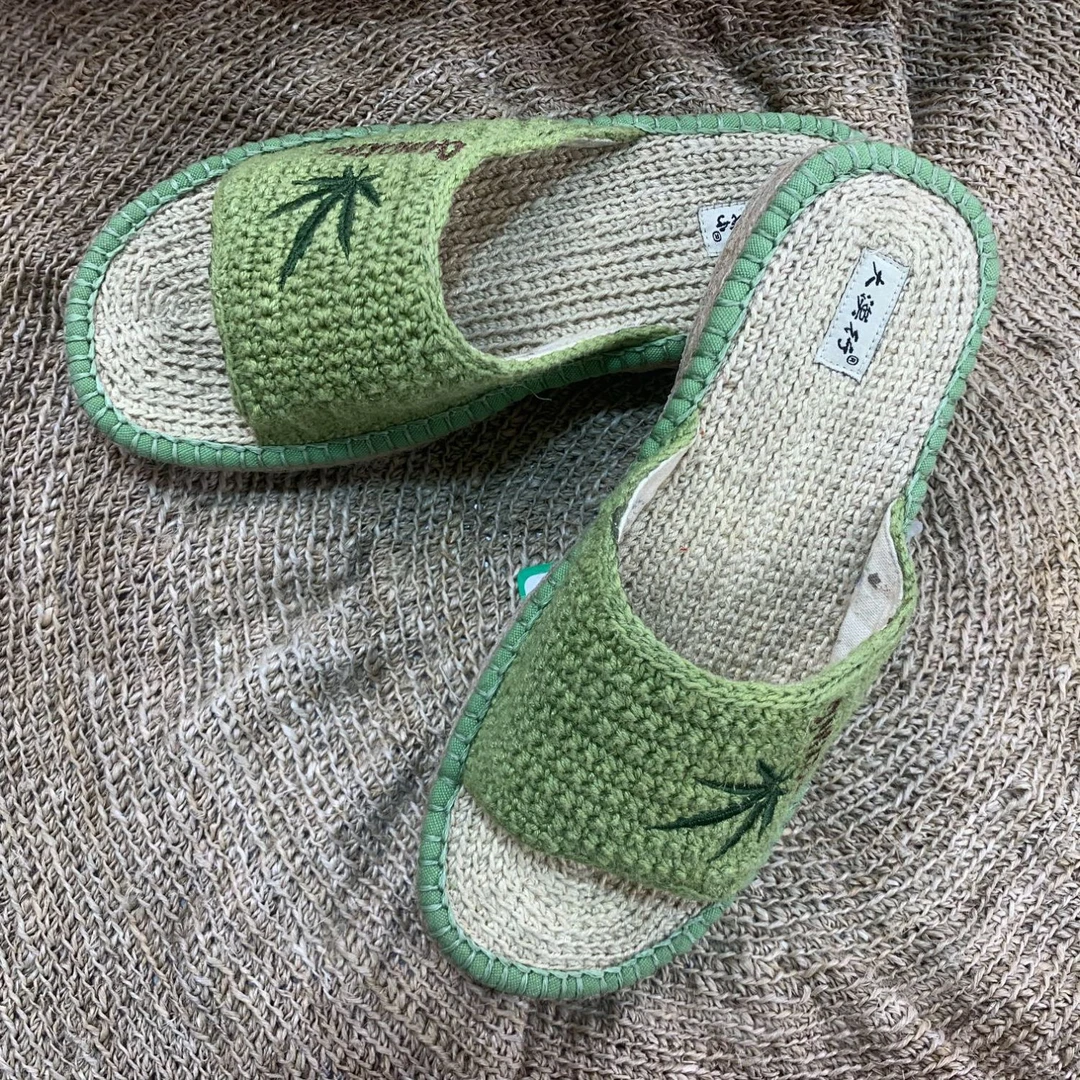 【清仓上新季】女款纯手工编织简约透气吸汗拖鞋2597