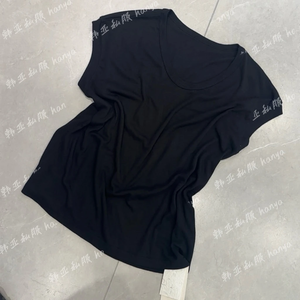 韩亚私服 面膜体恤