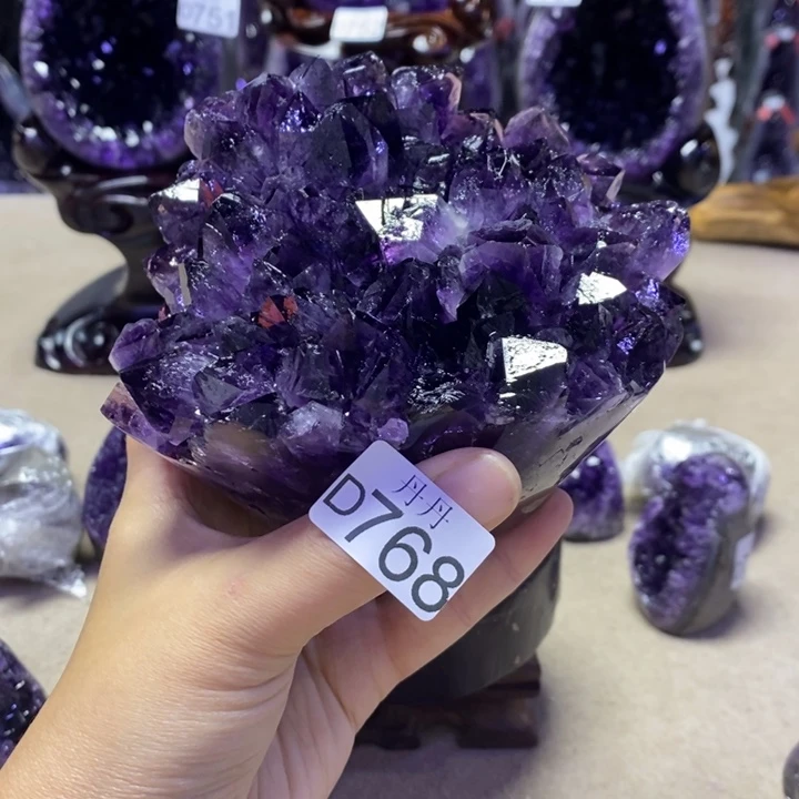 未镶嵌大型摆件（非配饰）水晶