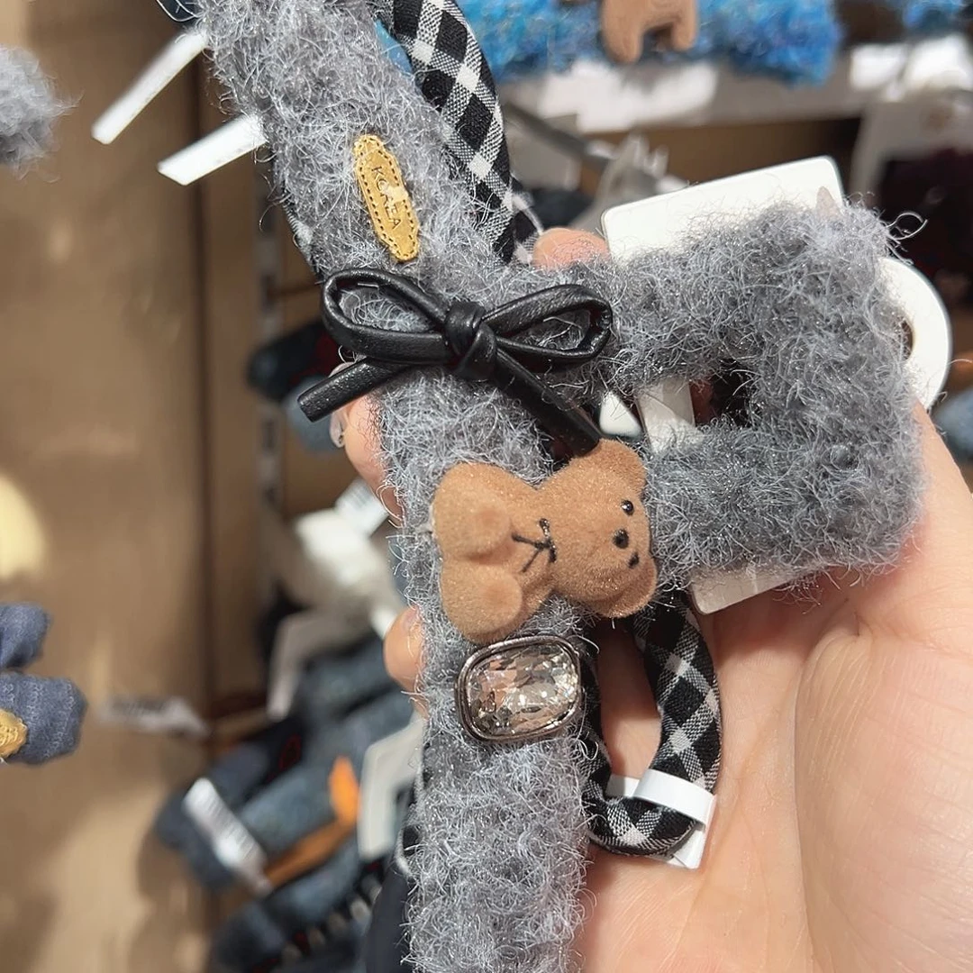 非金属灰色小熊大抓