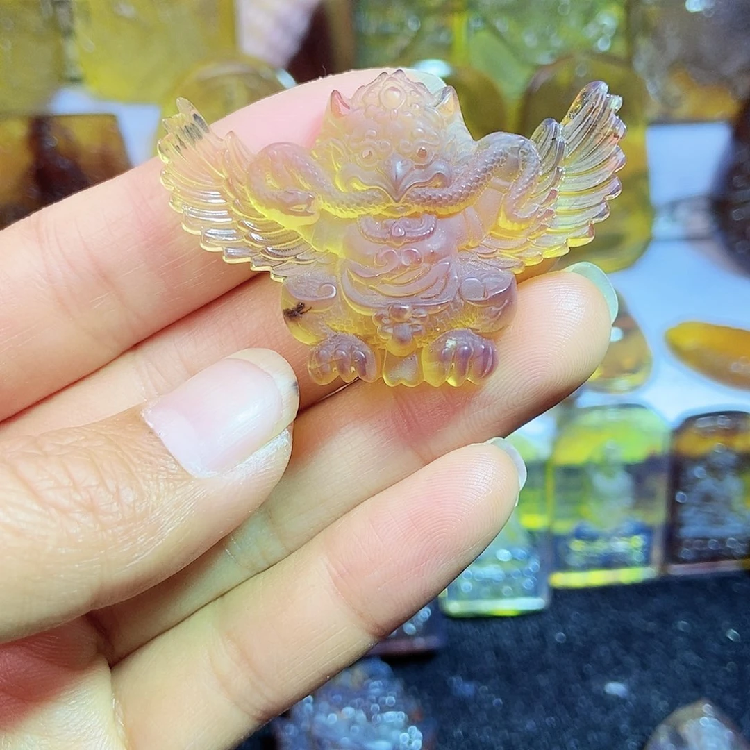 琥珀颈饰未镶嵌大鹏