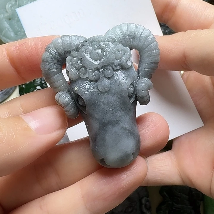 定制翡翠未镶嵌毛货