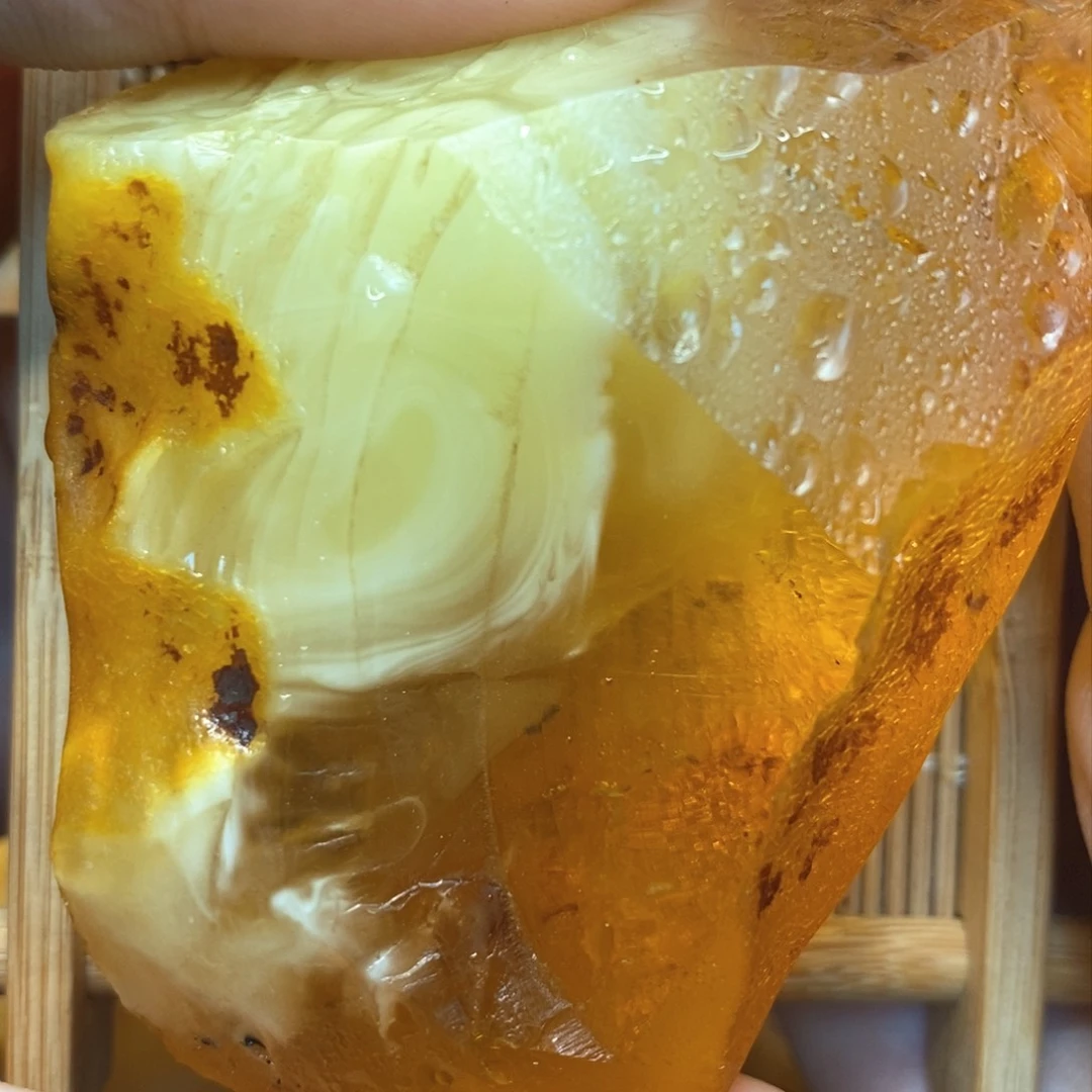 定制琥珀未镶嵌陈