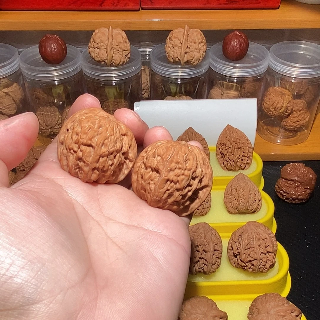 羽****文玩核桃吊坠38磨盘