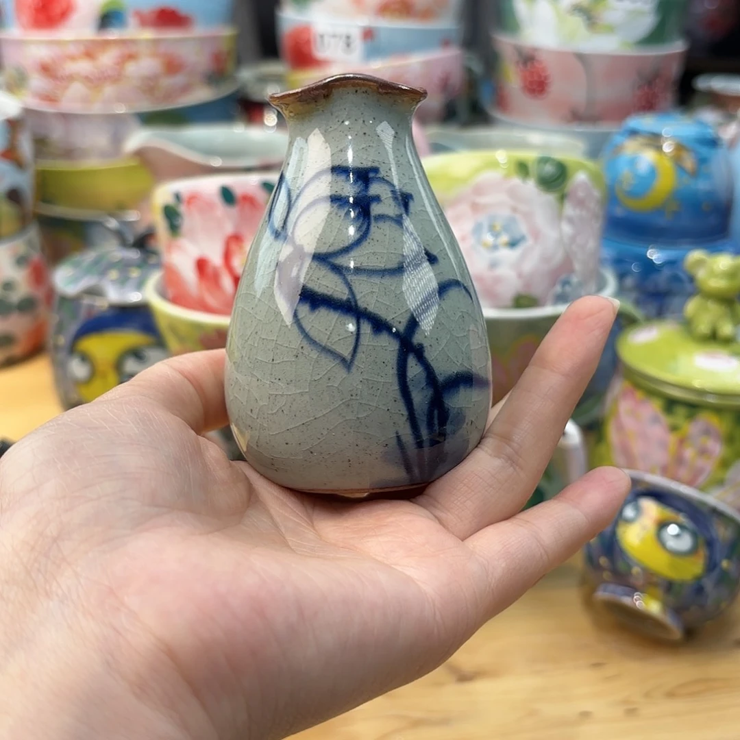 瓷片兔兔盖茨。兔兔好