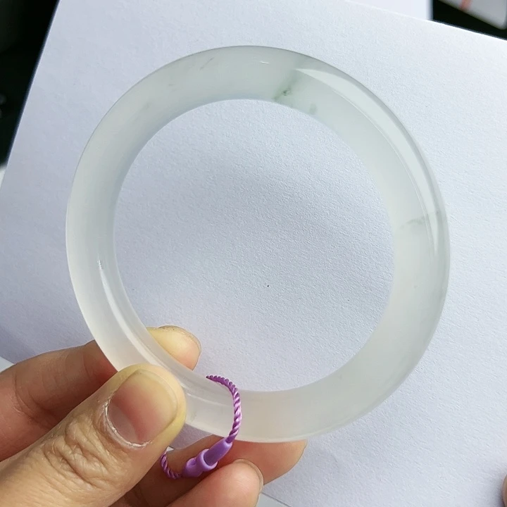 【闪购商品】石英质玉手镯未镶嵌