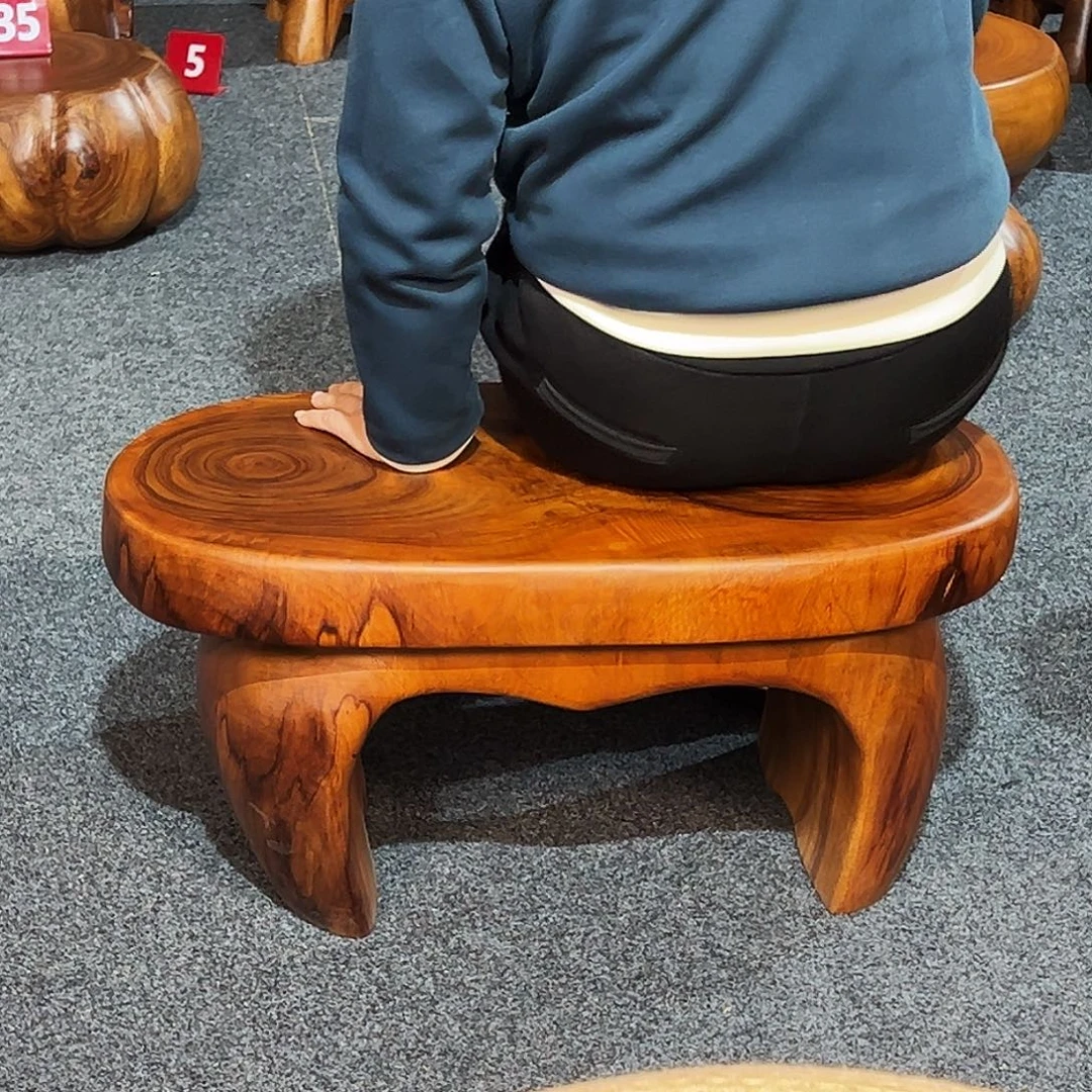 观***室号香樟木尺寸：67-37-31cm