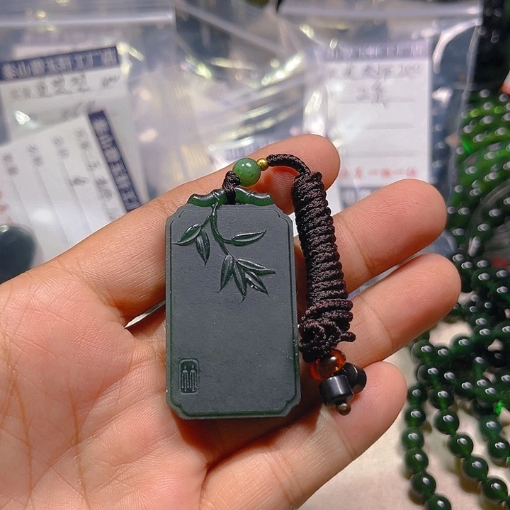 未镶嵌蛇纹石玉泰山玉
