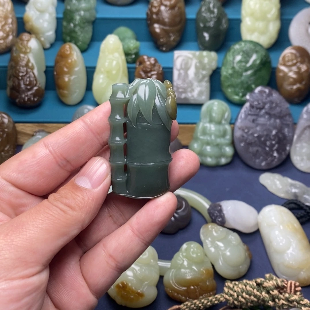 【闪购商品】和田玉颈饰未镶嵌张*千