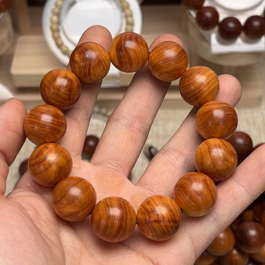 柏木（崖柏）太行崖柏18水波龙胆