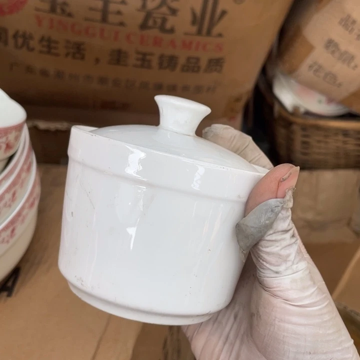 陶瓷盘子碗砂锅都有