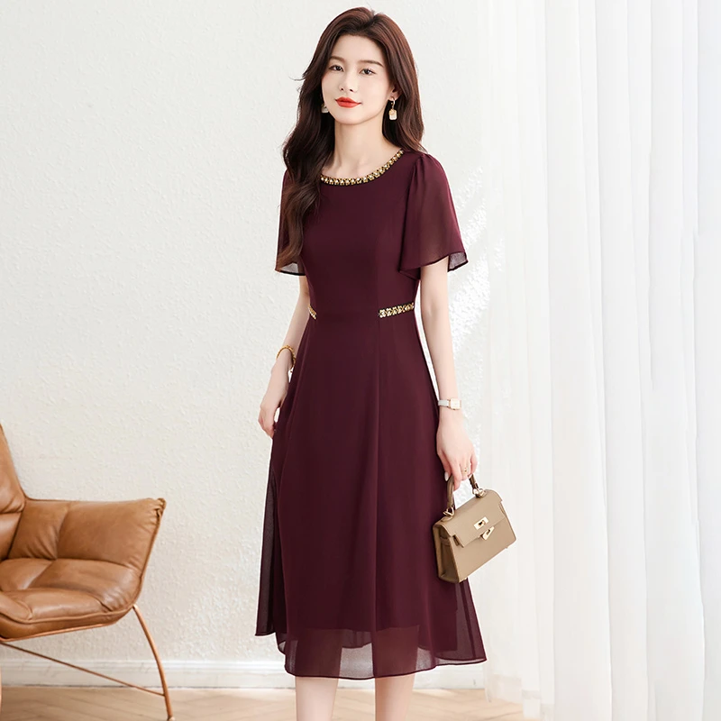 6月喜婆婆妈结婚宴装礼服平时可穿2025新流行巨好看减龄红色裙子