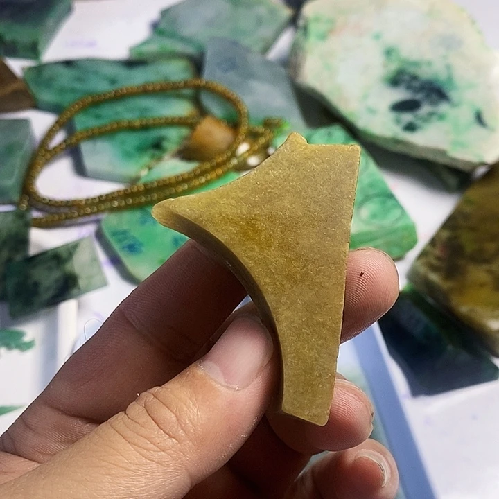 翡翠散珠天然翡翠A货挂件