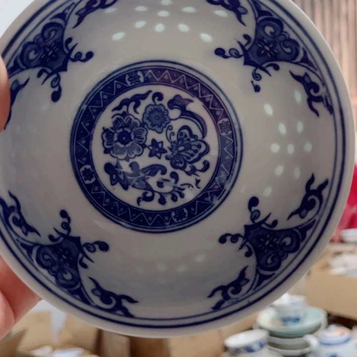 青花玲珑5寸饭碗蝶恋花