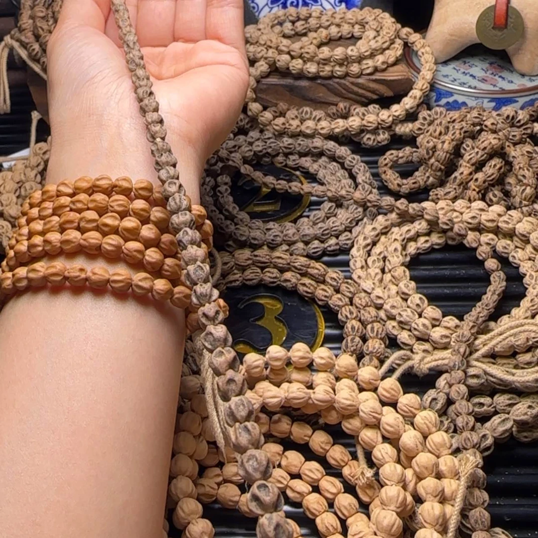 【闪购商品】吊坠柏香籽/百香籽白****e