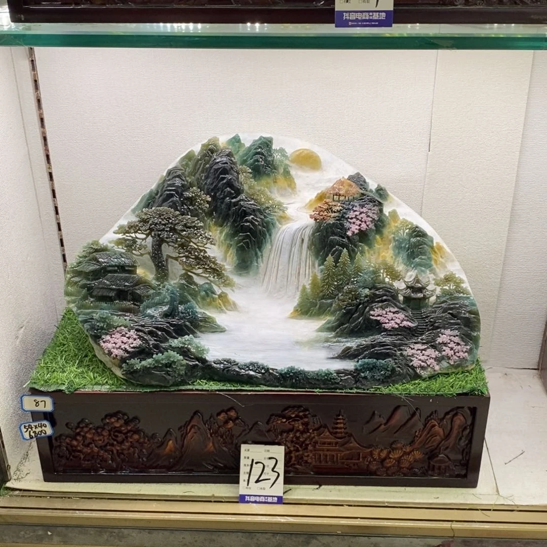 黄***帅玉意境山水手工雕刻
