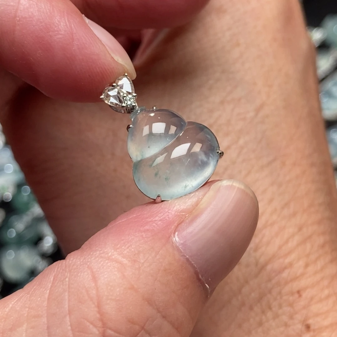 吊坠(不含链)未镶嵌翡翠葫芦