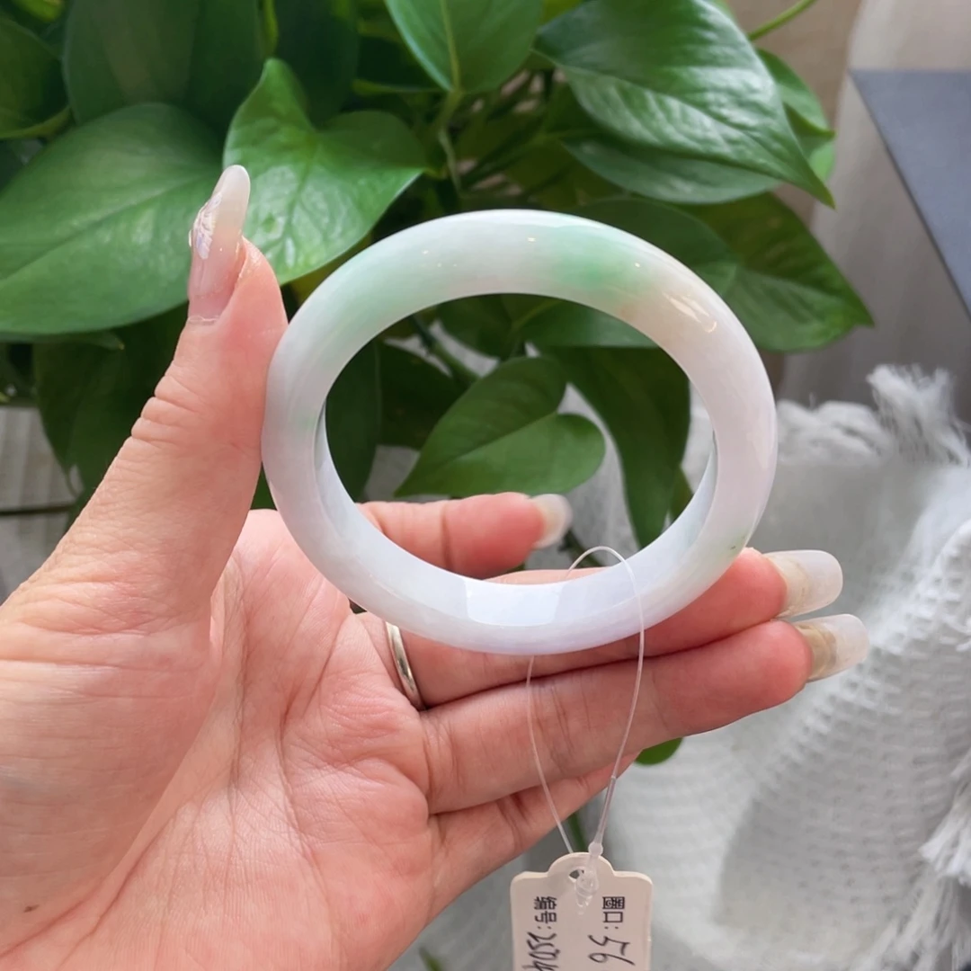 翡翠手镯未镶嵌2号56有纹裂