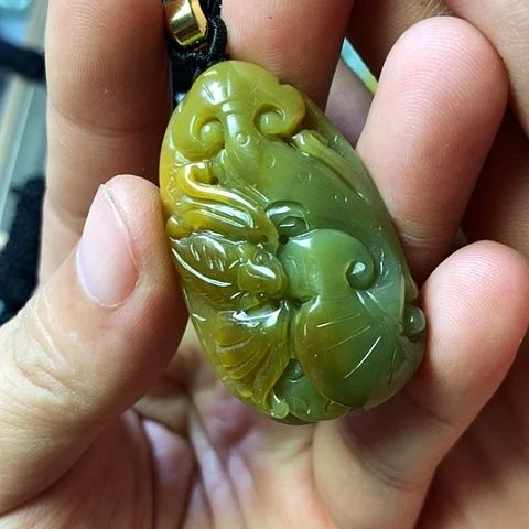 颈饰未镶嵌翡翠福豆豆珠宝翡翠颈饰
