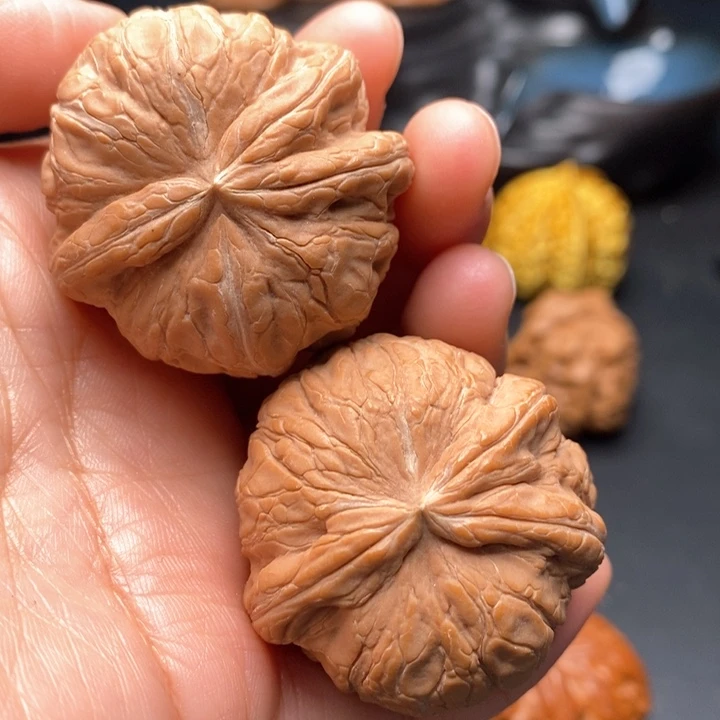 把件文玩核桃龙爪