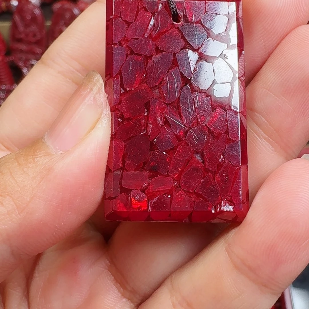 天然辰砂晶体平安扣无事牌