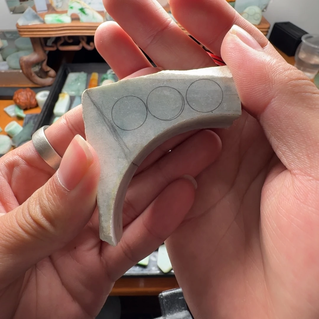 定制翡翠未镶嵌材料