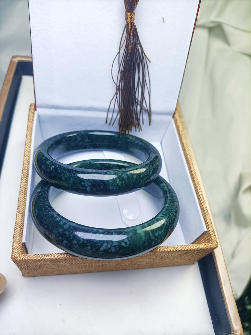 藏玉药王石墨绿色手镯送老婆妈妈的精美礼物多样发货拍一发一