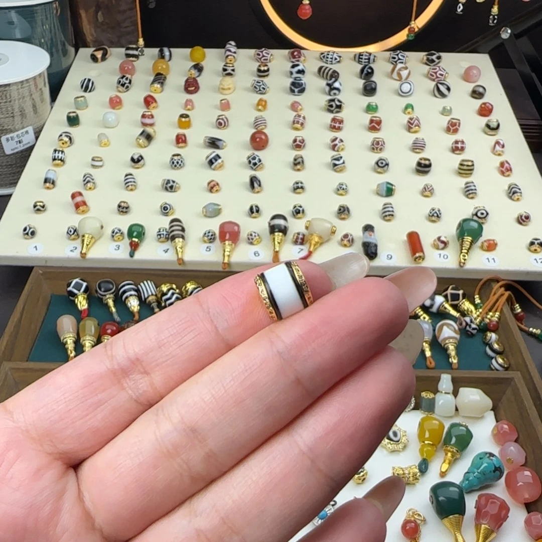 一***柔玛瑙/玉髓未镶嵌单珠顶珠配珠搭配