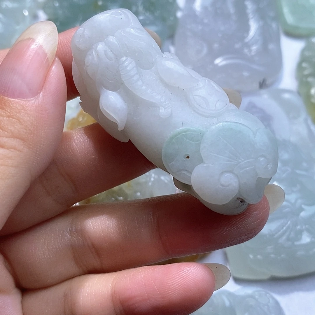 定制翡翠未镶嵌翡翠