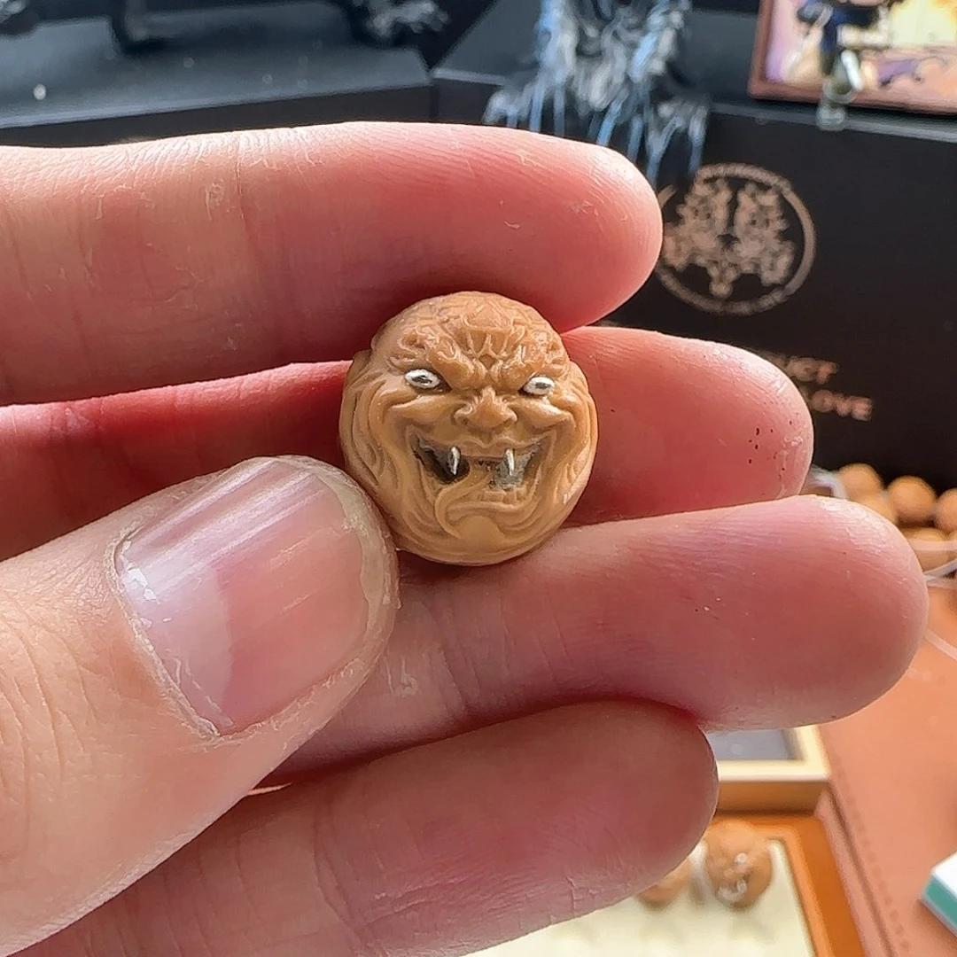 猴头核桃吊坠城*毒液蛇僧17➕