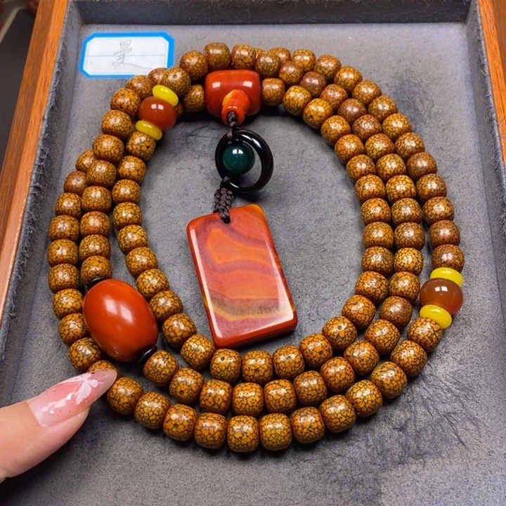 星月菩提吊坠菩提