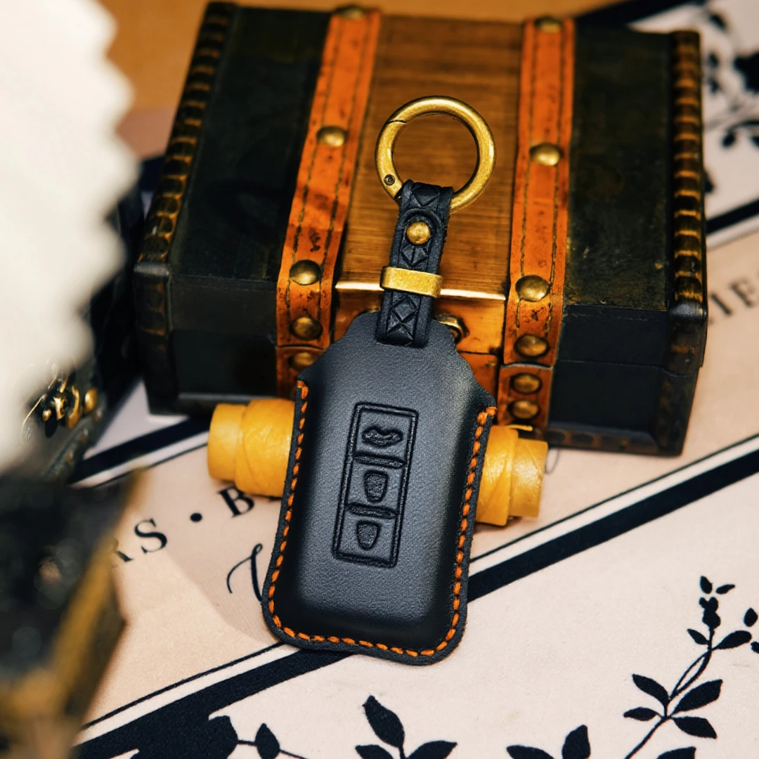 适用三菱钥匙套真皮高档车钥