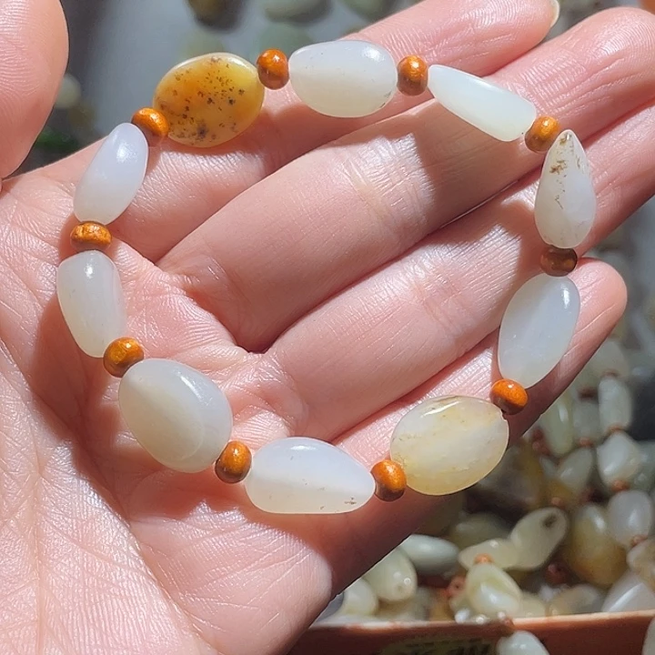 未镶嵌手链和田玉