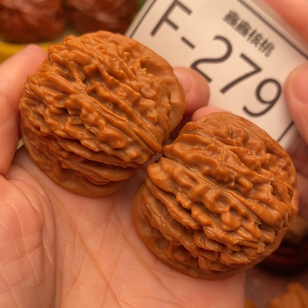 文玩核桃把件汉高楼39