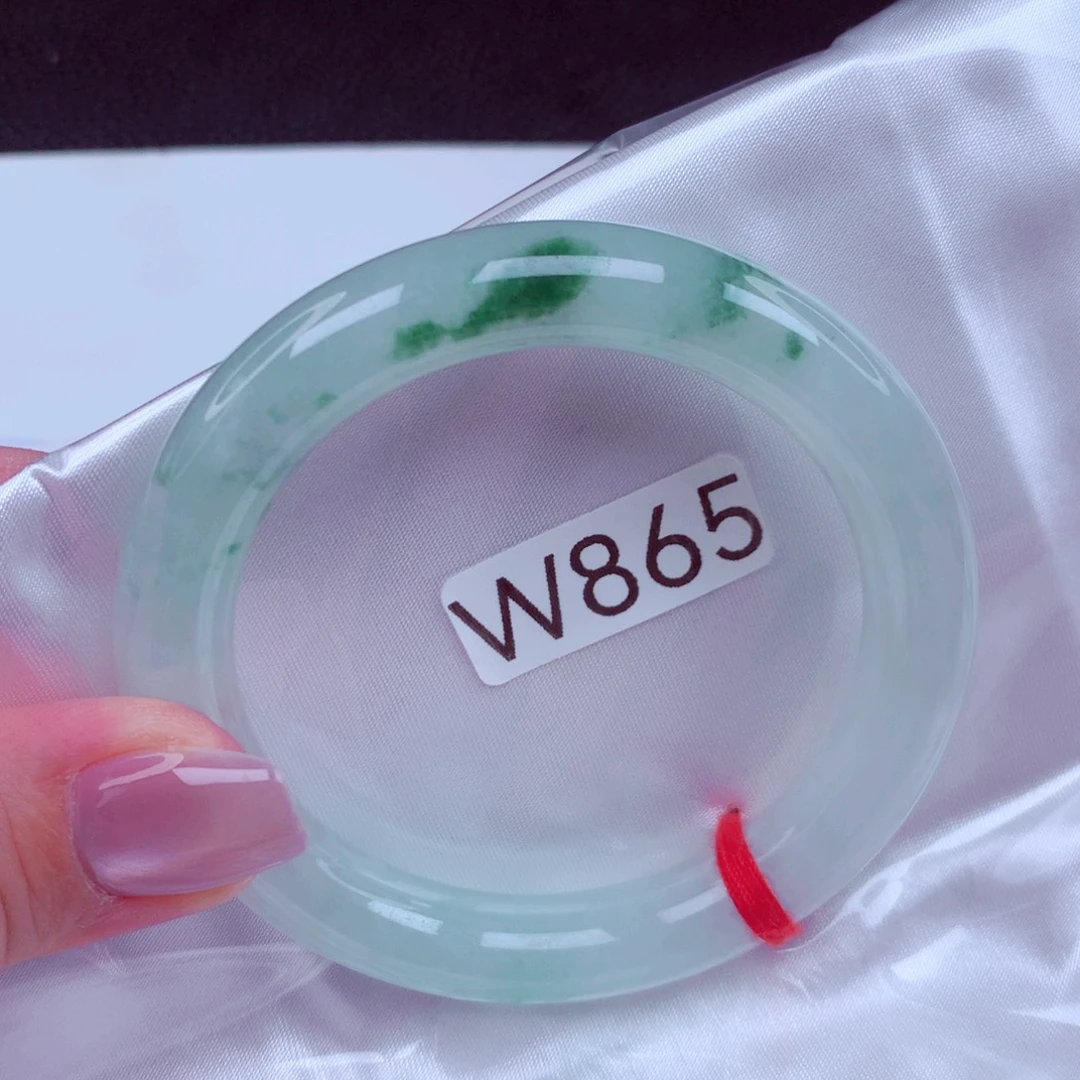 翡翠未镶嵌手镯手镯