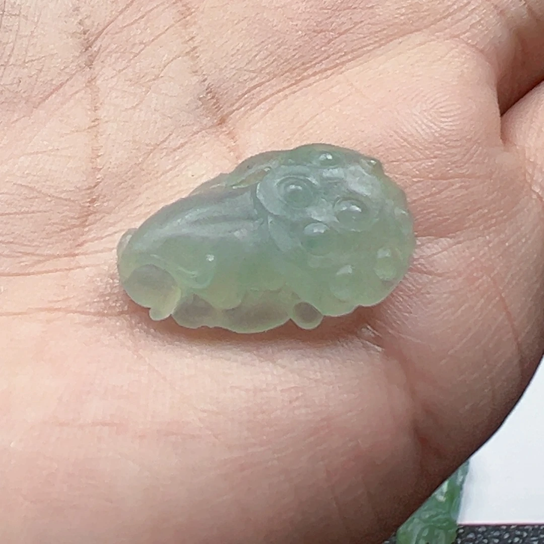 定制翡翠未镶嵌莲蓬