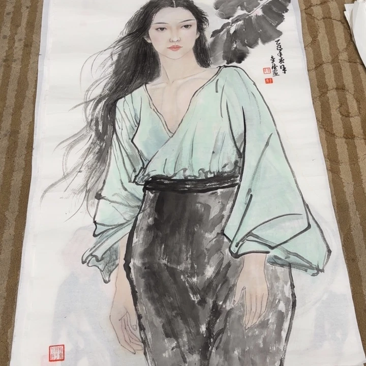 国画花鸟等图案和造型都非常