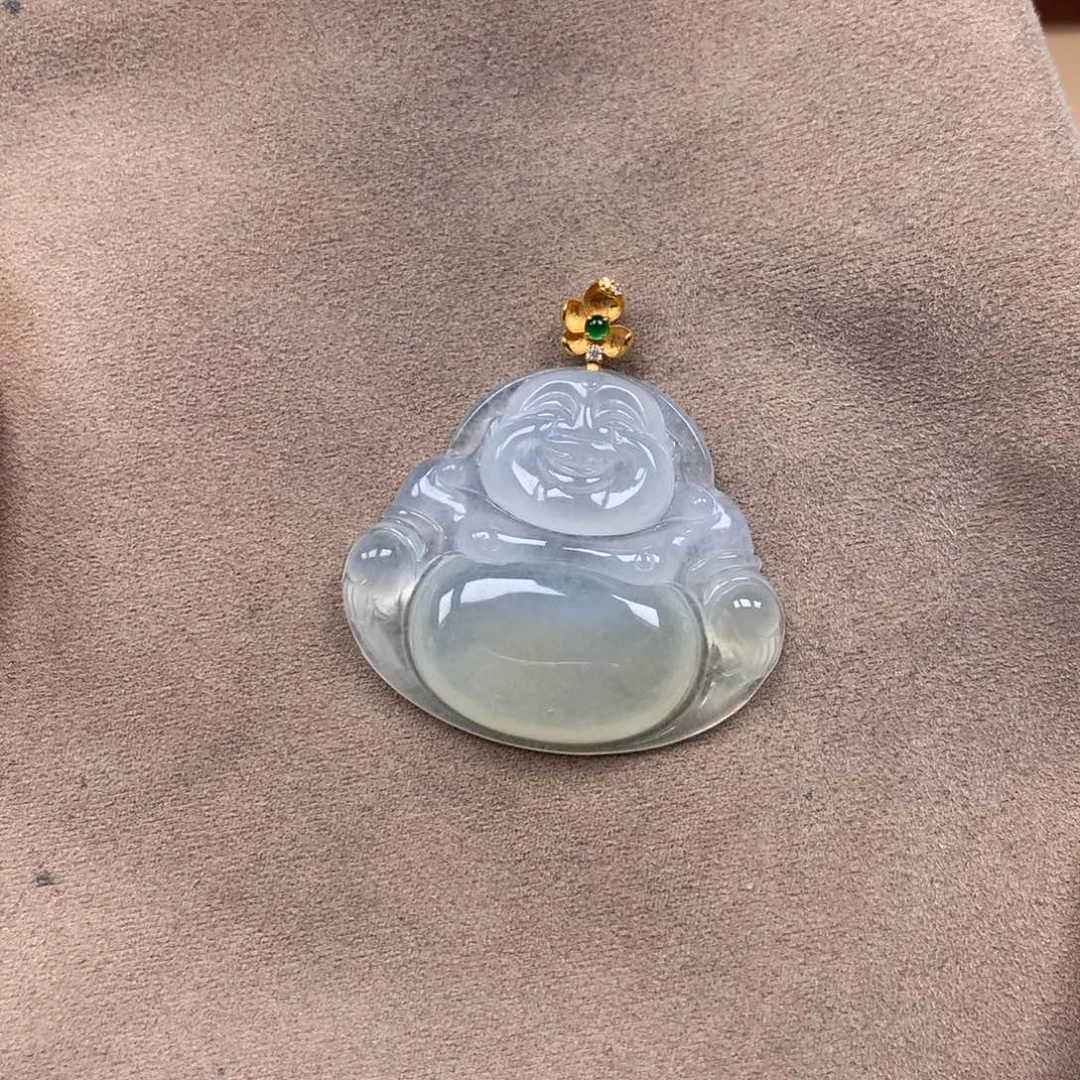 翡翠18K金镶嵌颈饰缅甸翡翠A货