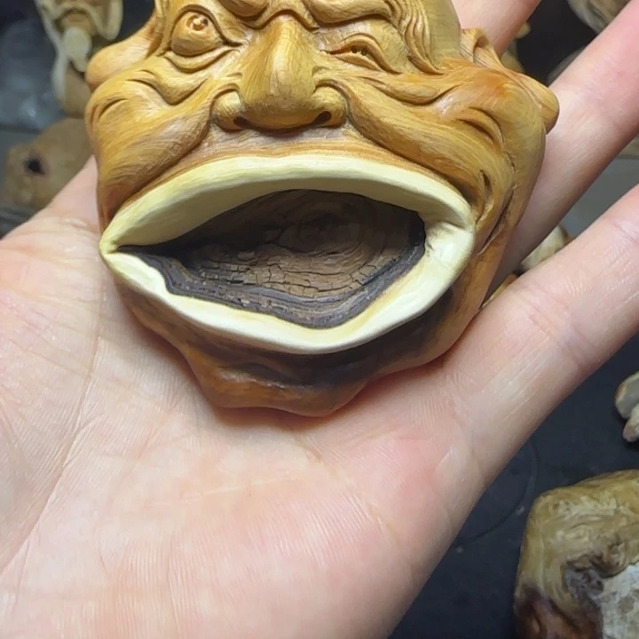 柏木（崖柏）时**转手把件还是摆件