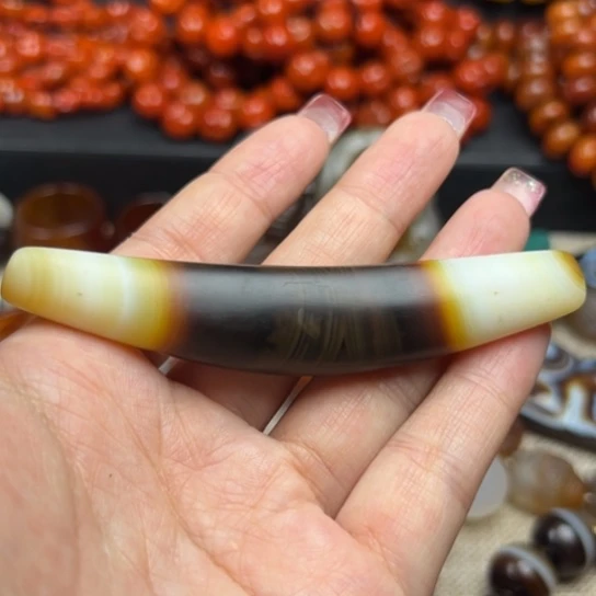 未镶嵌颈饰玛瑙/玉髓