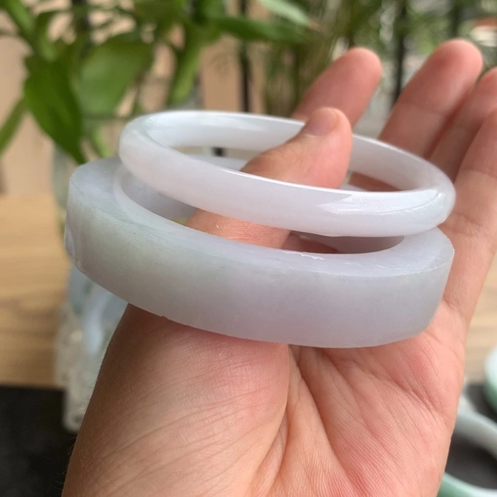 定制翡翠未镶嵌手镯54-56贵妃