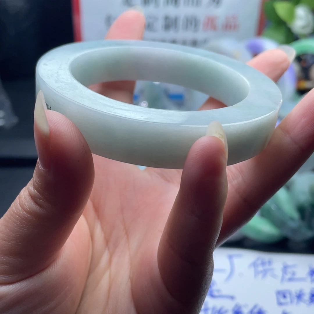 贤***未镶嵌定金定制翡翠