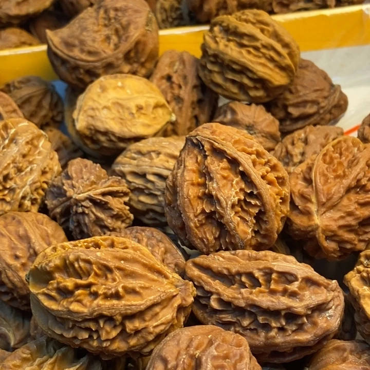 桃核吊坠娜姐真的64