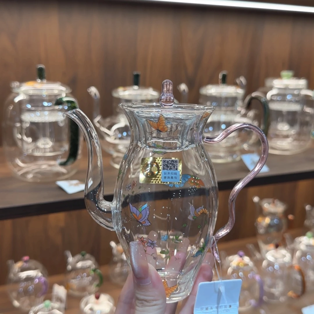 禾器蝶恋花花容壶浅粉色