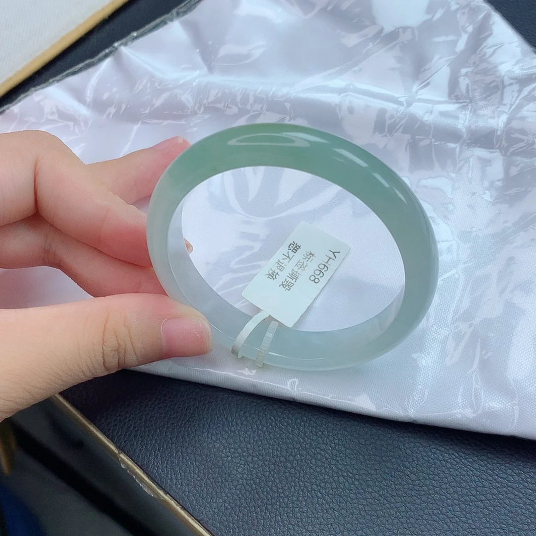 未镶嵌手镯翡翠8号