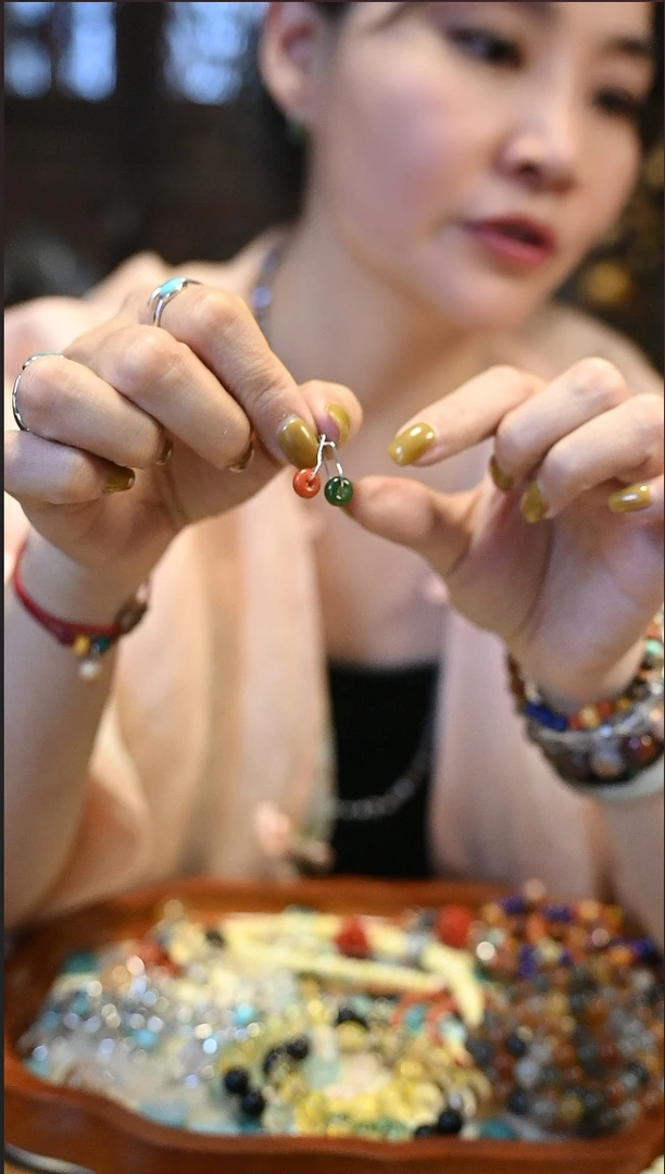 茶-红绿圈圈耳挂