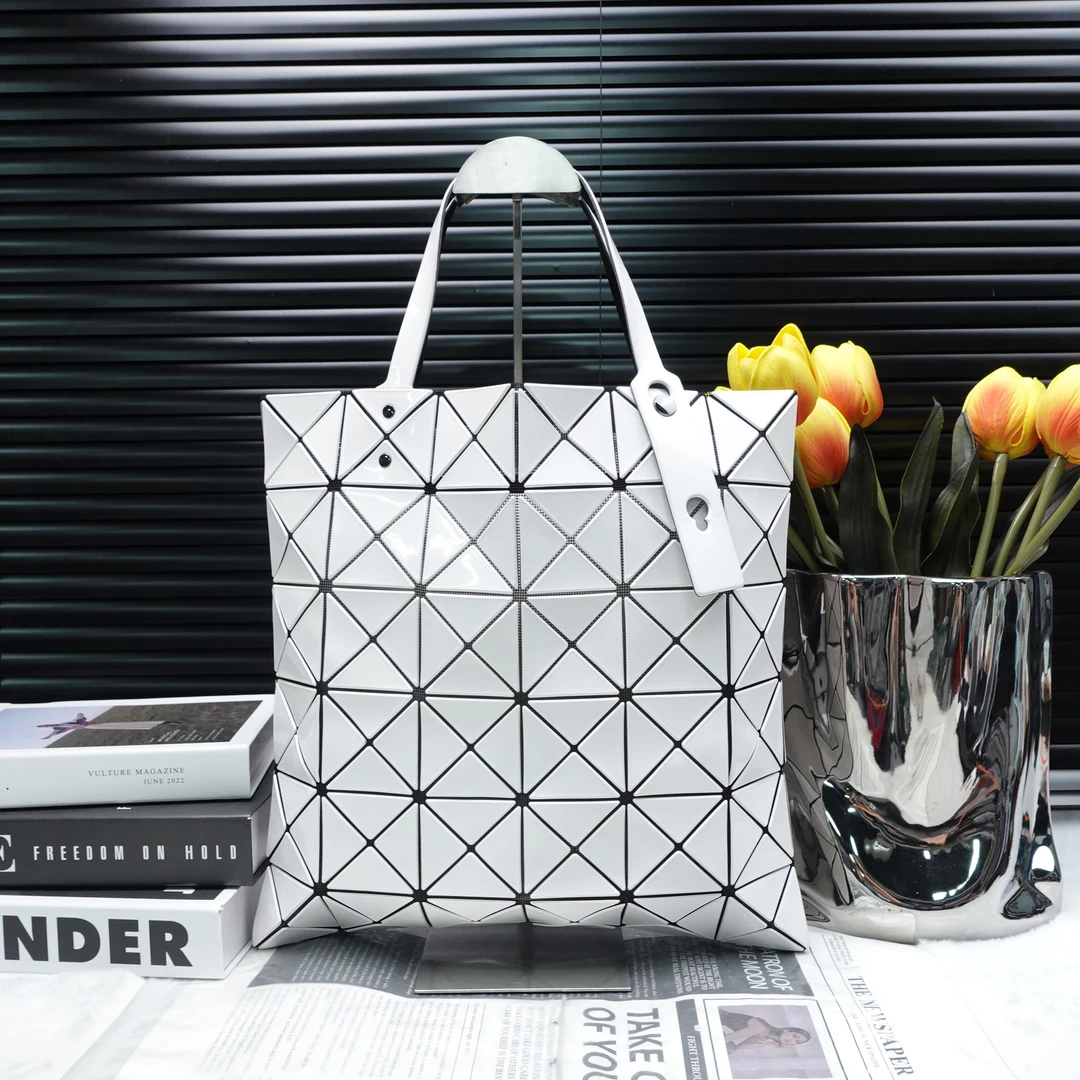 95新 Issey Miyake/三宅一生 手提包/T10170887