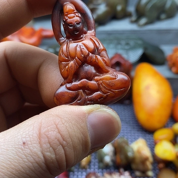 未镶嵌蛇纹石玉颈饰